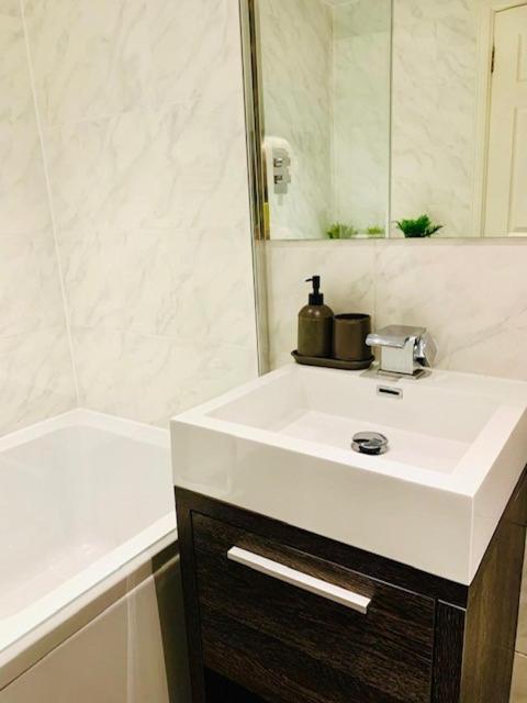 Cosy Roseburn Apartment, Edinburgh - 2 Bedrooms, Free Parking Ngoại thất bức ảnh
