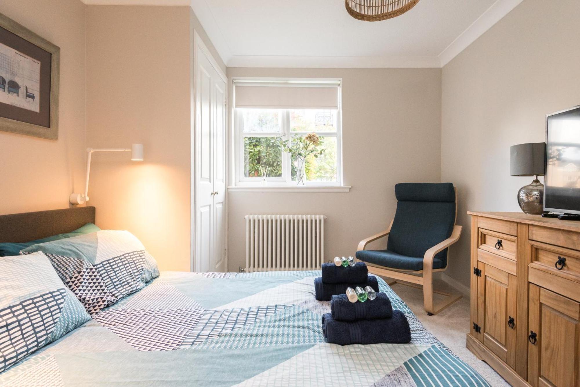 Roseburn Apartment, Edinburgh - 2 Bedrooms, Free Parking Ngoại thất bức ảnh