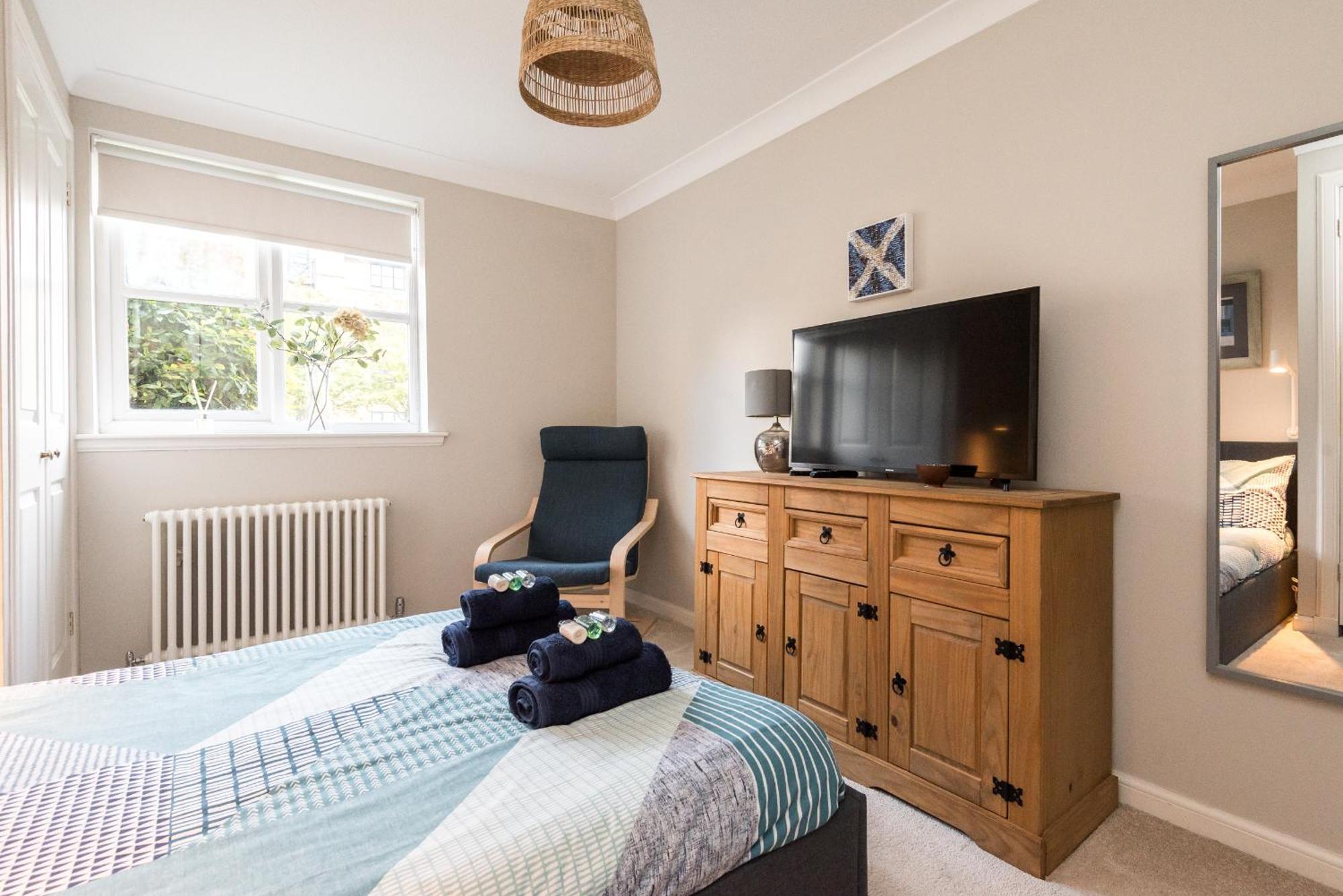 Cosy Roseburn Apartment, Edinburgh - 2 Bedrooms, Free Parking Ngoại thất bức ảnh